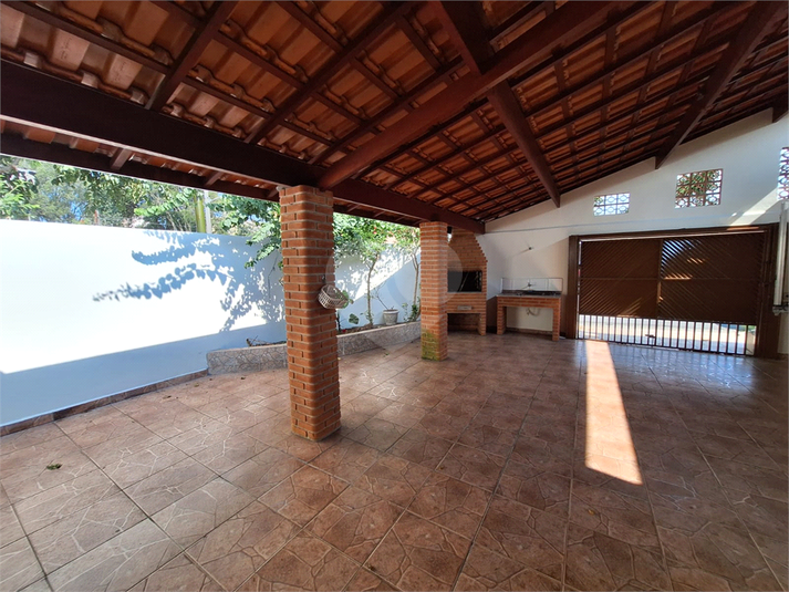 Foto REO1036001