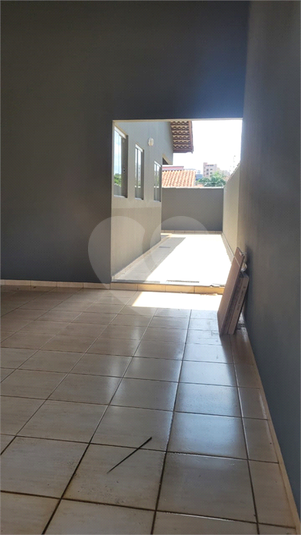 Foto REO1036057
