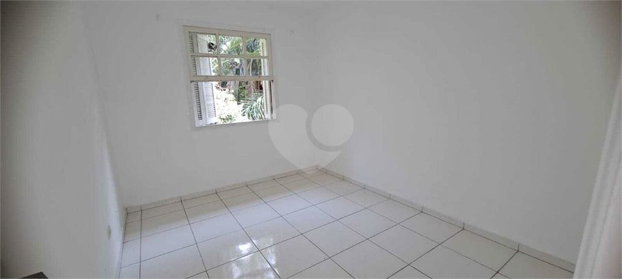 Venda Apartamento São Vicente Centro REO1036130 17