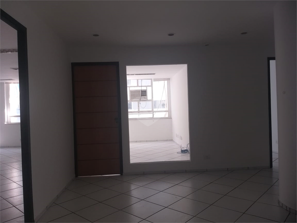 Venda Salas São Paulo Centro REO103626 20