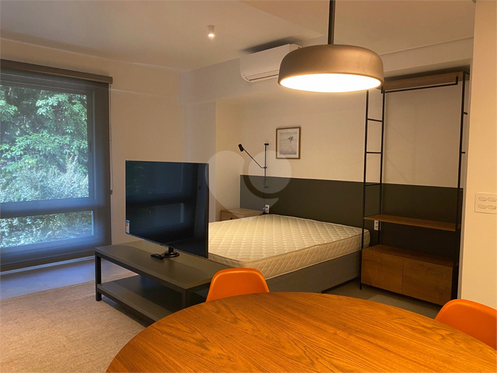 Venda Apartamento São Paulo Pinheiros REO1036283 11