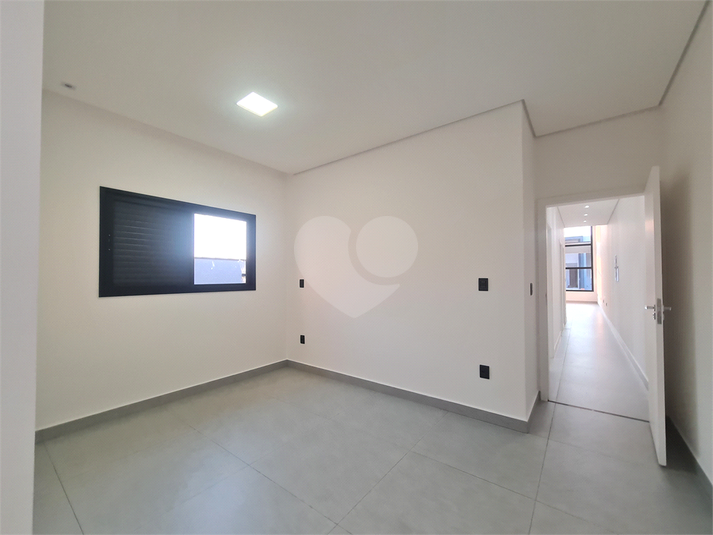 Foto REO1036380