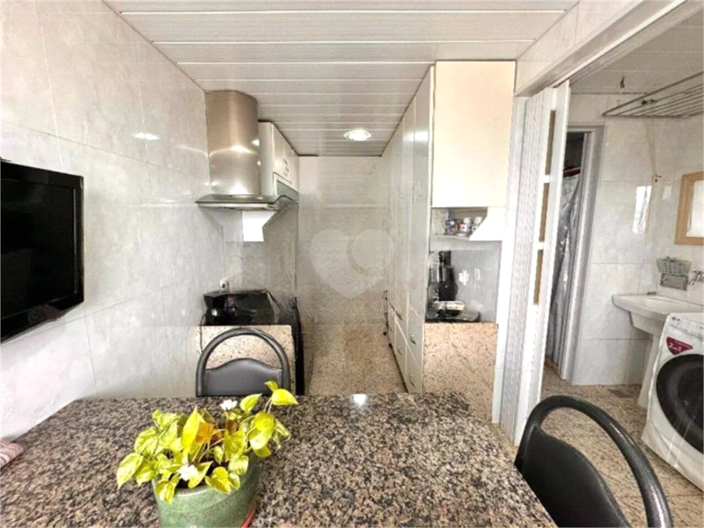 Venda Triplex Niterói Icaraí REO1036727 11