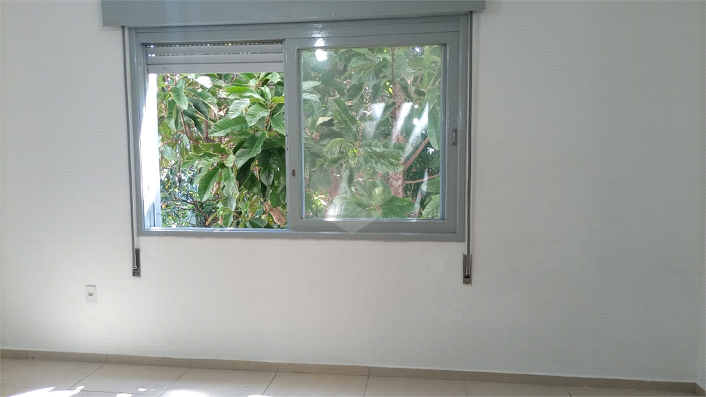 Venda Apartamento Porto Alegre Vila Ipiranga REO1036820 3