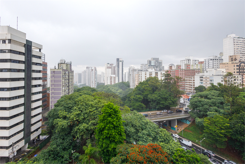 Foto REO1037004