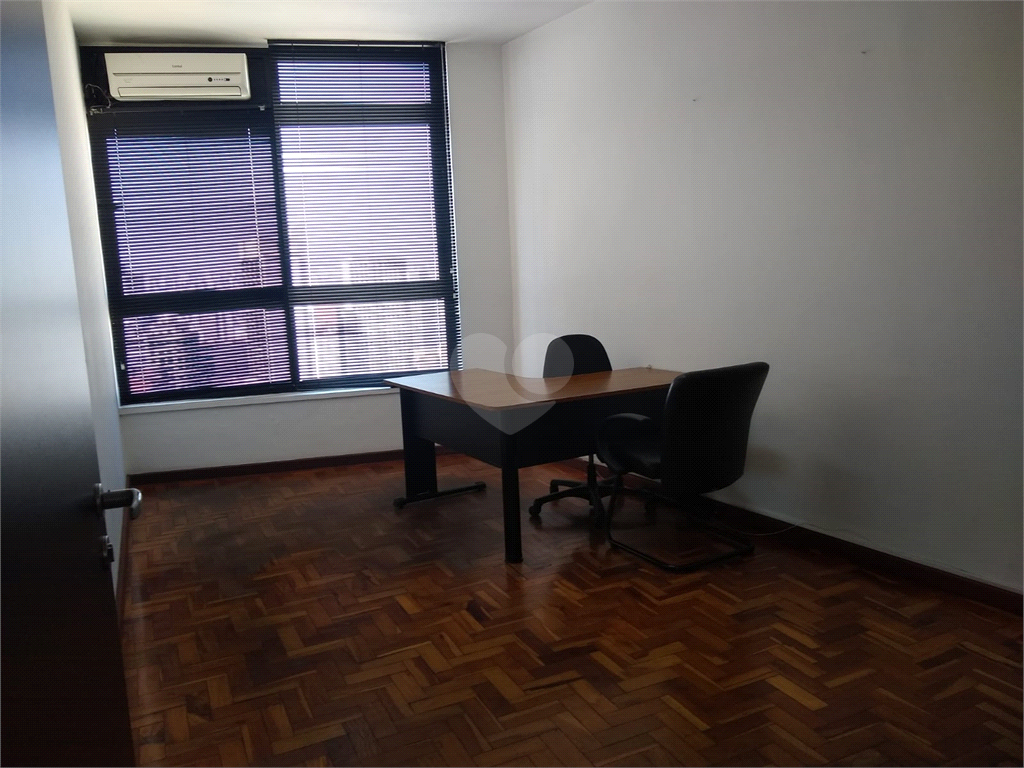 Venda Salas São Paulo Centro REO1037360 7