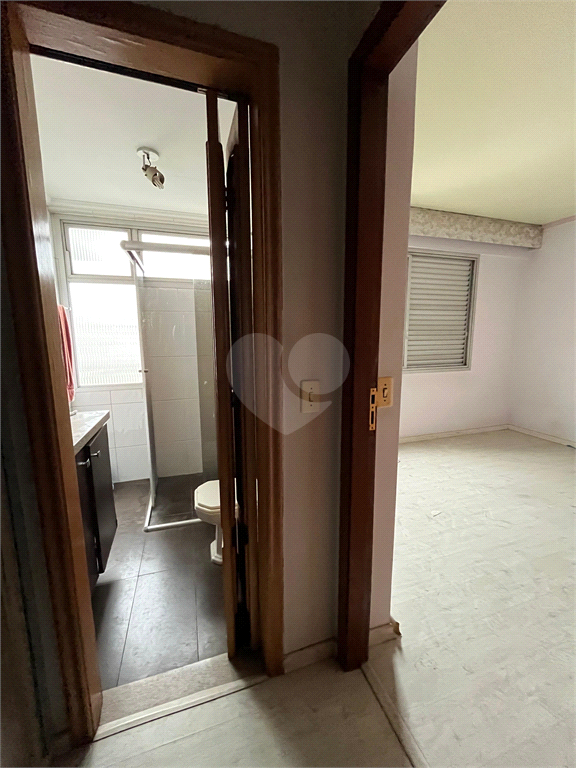 Venda Apartamento São Paulo Santana REO1037396 3