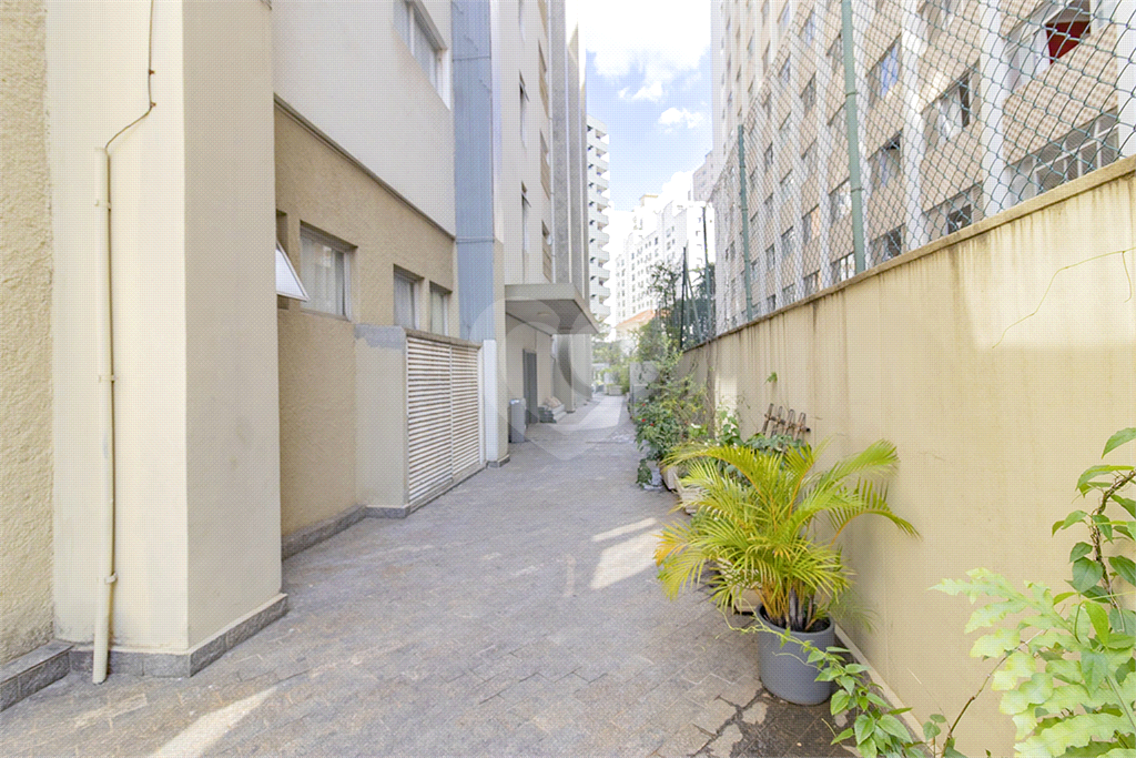 Venda Apartamento São Paulo Santa Cecília REO1037401 40