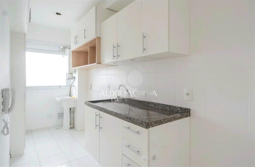 Venda Apartamento Porto Alegre Partenon REO1037699 25