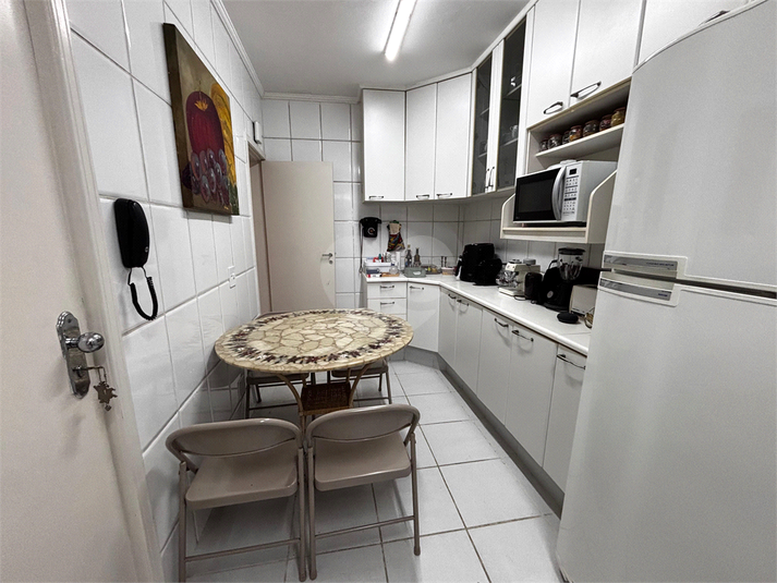 Venda Apartamento São Paulo Paraíso REO1037701 12