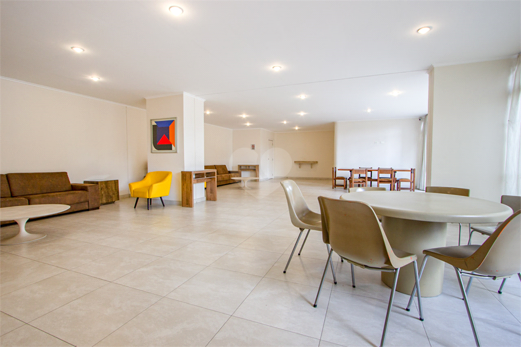 Venda Apartamento São Paulo Paraíso REO1037742 23