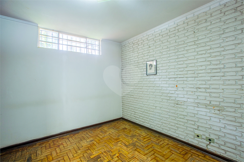 Foto REO1038000