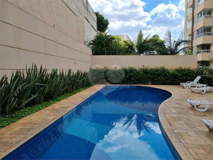 Foto REO1038098