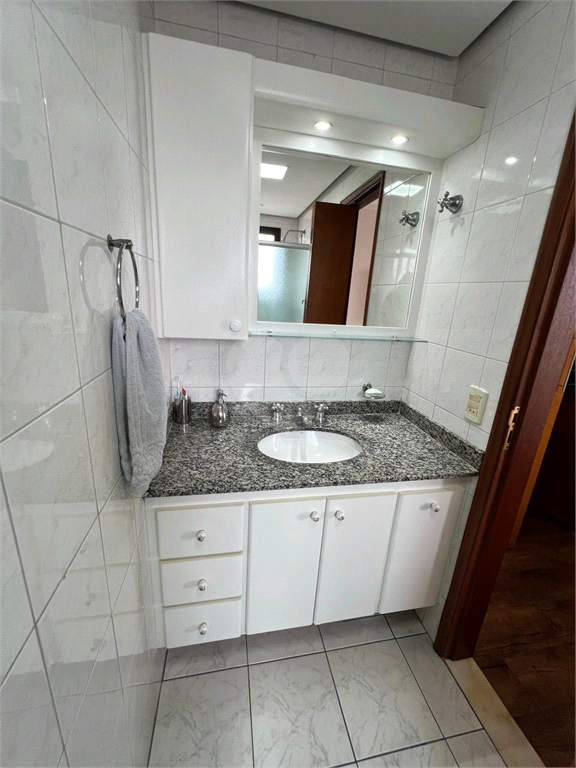 Venda Apartamento São Paulo Santana REO1038204 13