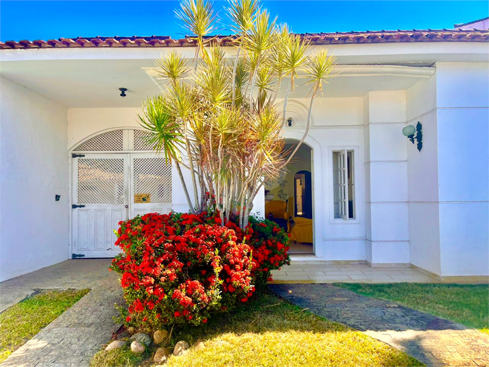 Venda Casa Niterói Marazul REO1038455 2