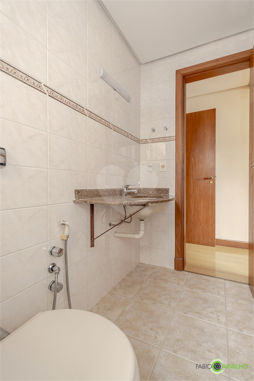 Venda Apartamento Porto Alegre Petrópolis REO1038564 25