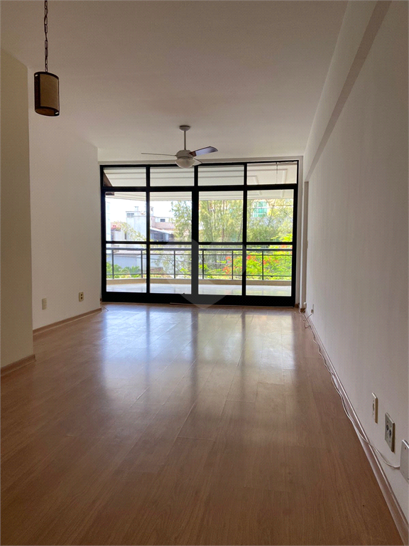 Aluguel Apartamento Rio De Janeiro Recreio Dos Bandeirantes REO1038756 3