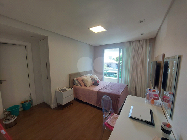 suite 6