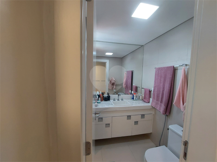 Banheiro suite 3