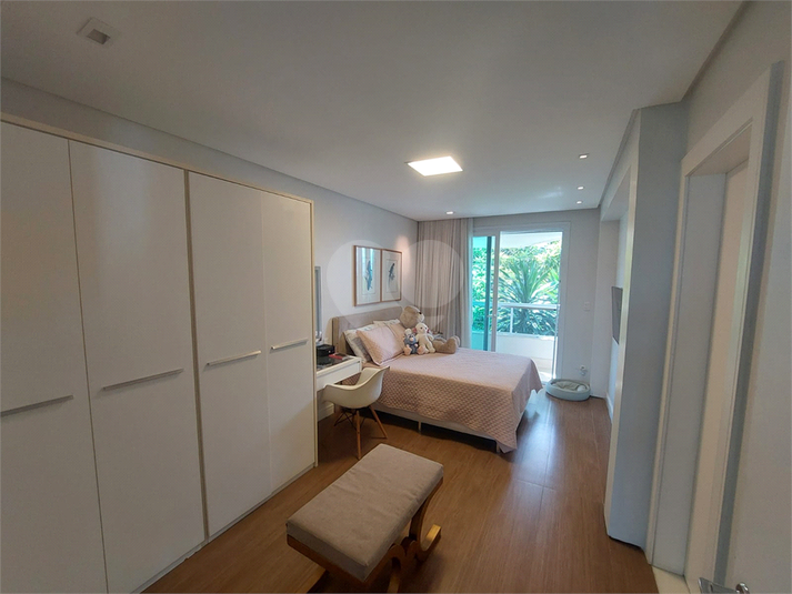 suite 6