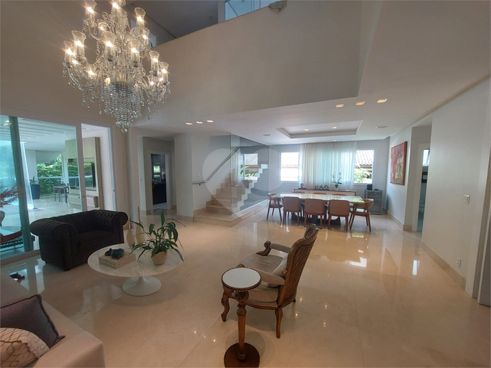 sala de estar vista para sala de jantar
