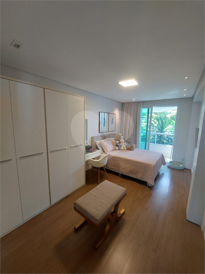 suite 6