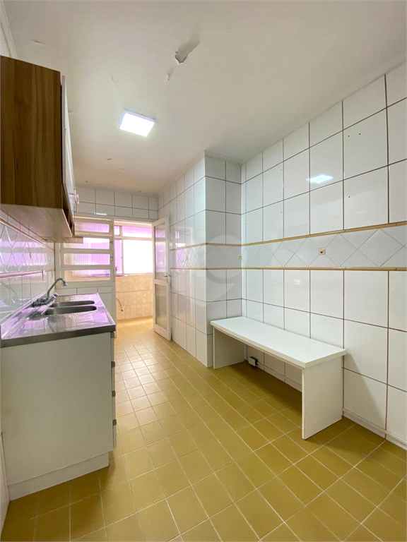 Aluguel Apartamento Porto Alegre Auxiliadora REO1038916 19