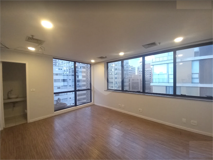 Venda Salas São Paulo Jardim Paulista REO1038996 8