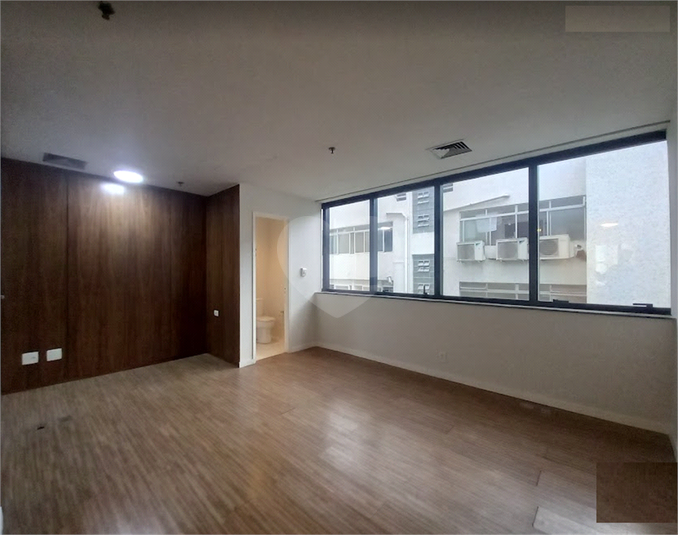 Venda Salas São Paulo Jardim Paulista REO1038996 13