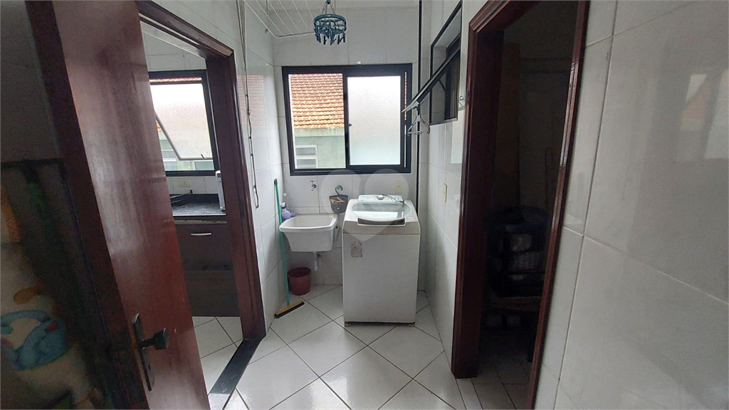 Venda Apartamento Santos Campo Grande REO1039121 9