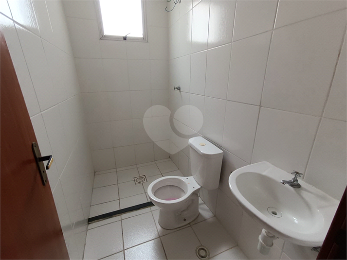 Venda Apartamento Barbacena Santa Tereza I REO1039693 24