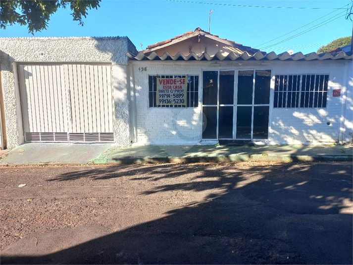 Foto REO1039869