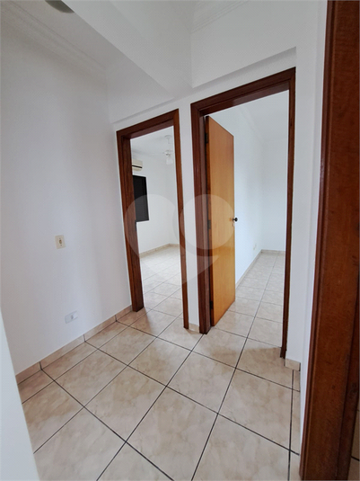 Venda Apartamento Santos Campo Grande REO1040082 5