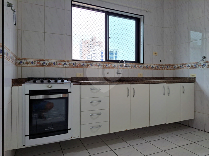 Venda Apartamento Santos Campo Grande REO1040082 11