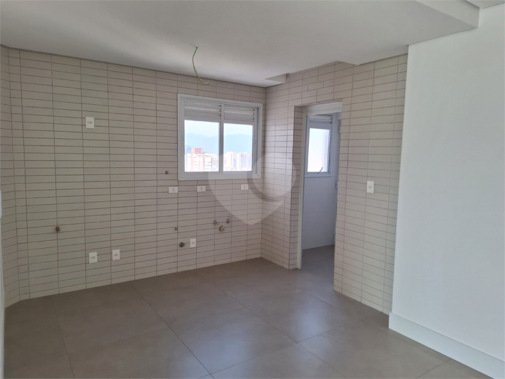 Venda Apartamento Santos Pompéia REO1040211 13