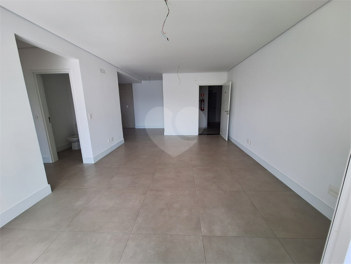 Venda Apartamento Santos Pompéia REO1040211 2