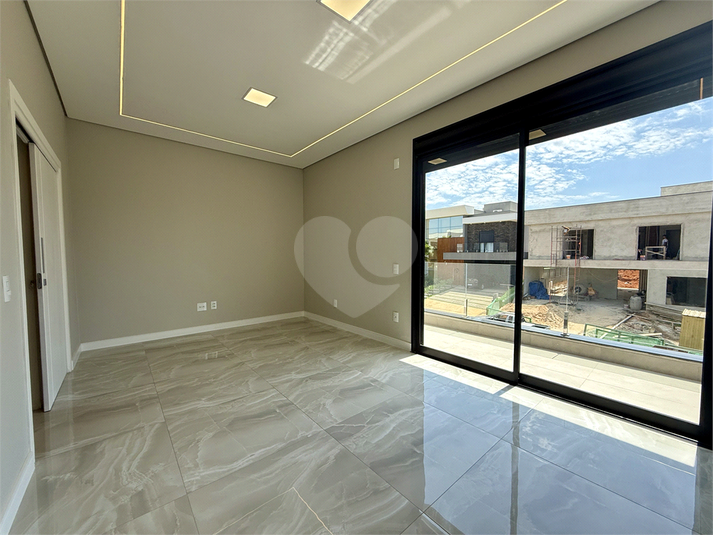 Foto REO1040471