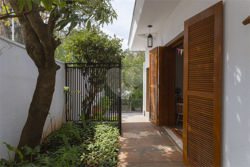 Venda Casa São Paulo Alto Da Lapa REO1040509 31