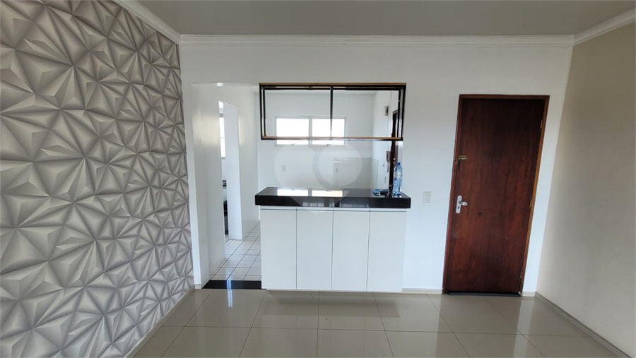 Venda Apartamento Fortaleza Fátima REO1040564 3