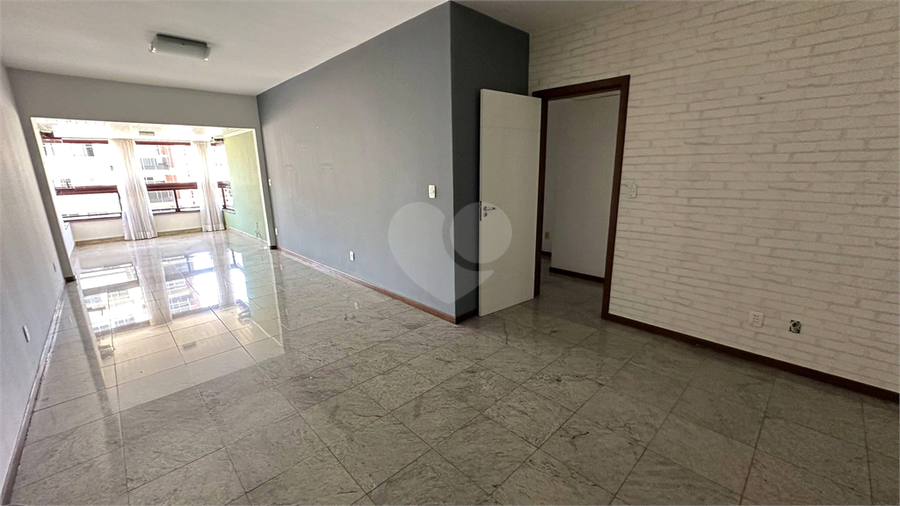 Foto REO1040590