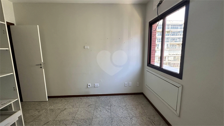 Foto REO1040590