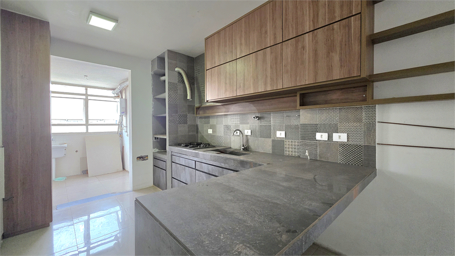 Foto REO1041080