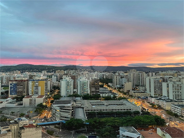 Venda Apartamento Niterói Icaraí REO1041101 1