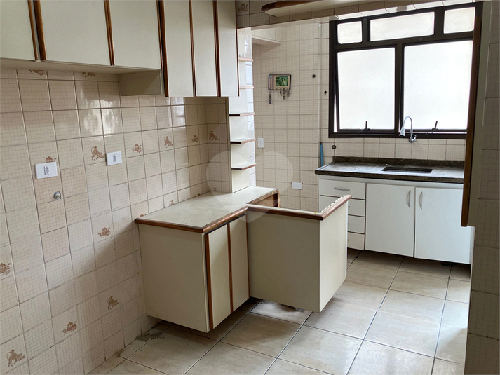 Venda Apartamento São Paulo Santana REO1041132 24