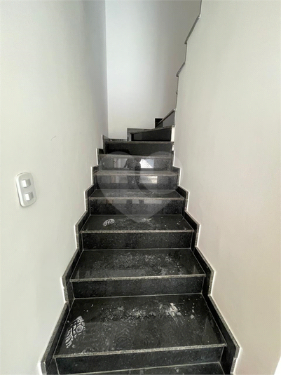 ESCADAS PARA P DORMITORIO 