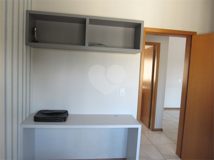Foto REO1041538