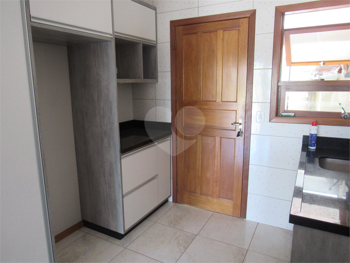 Foto REO1041538