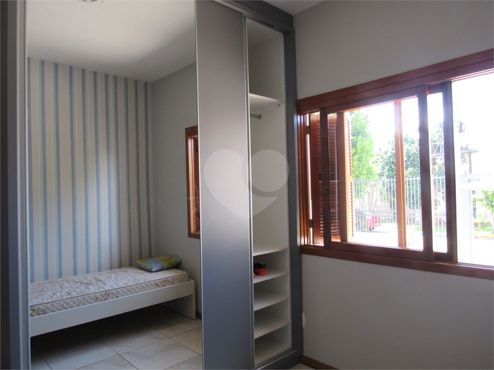 Foto REO1041538