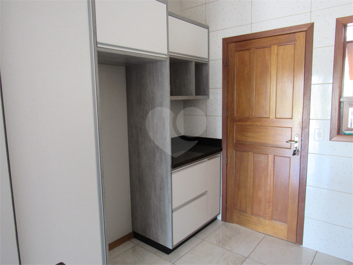 Foto REO1041538