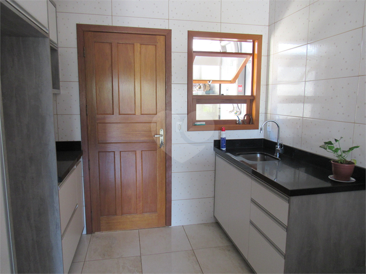 Foto REO1041538